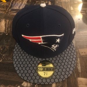 NEW ENGLAND PATRIOTS 5950 ONFIELD 59 FIFTY MENS HAT SIZE 7 3/4 NAVY BLUE NEW ERA